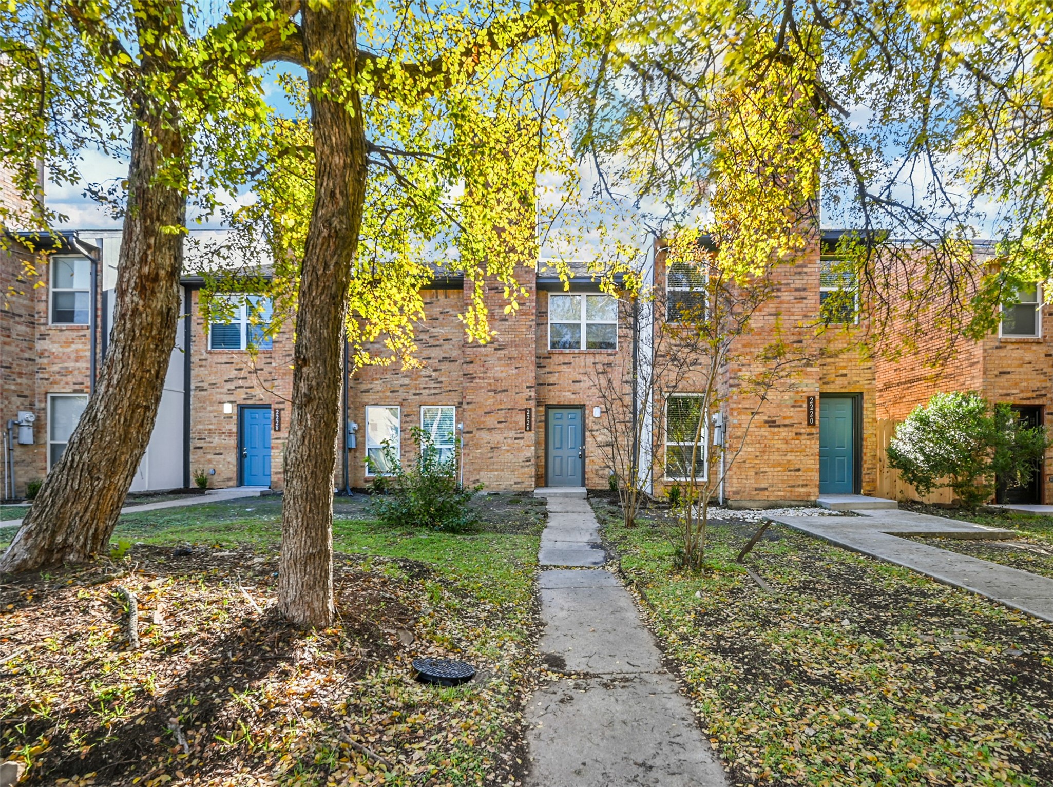2224 Colony Court Dallas TX 75235