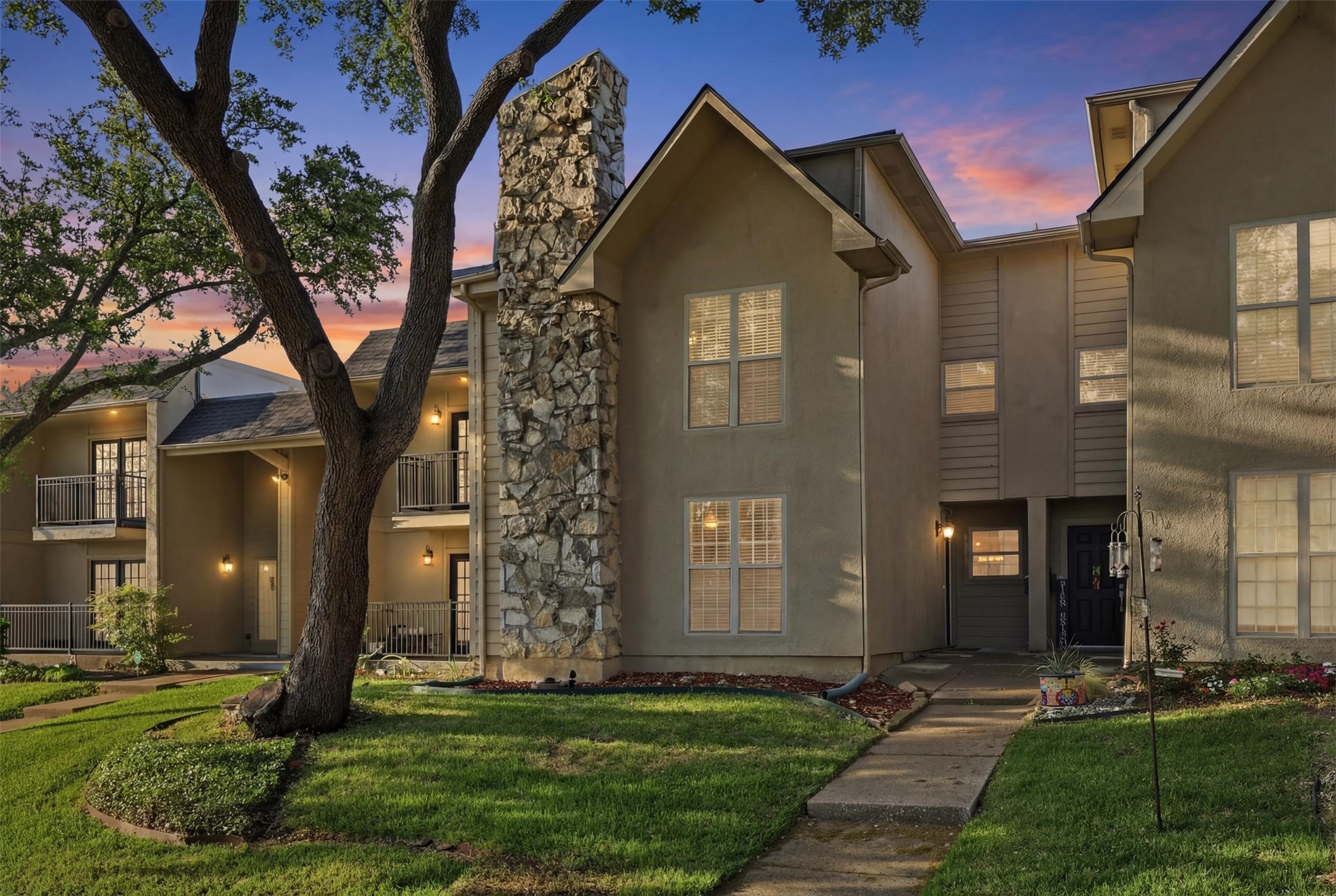 9486 Timberleaf Drive Dallas TX 75243