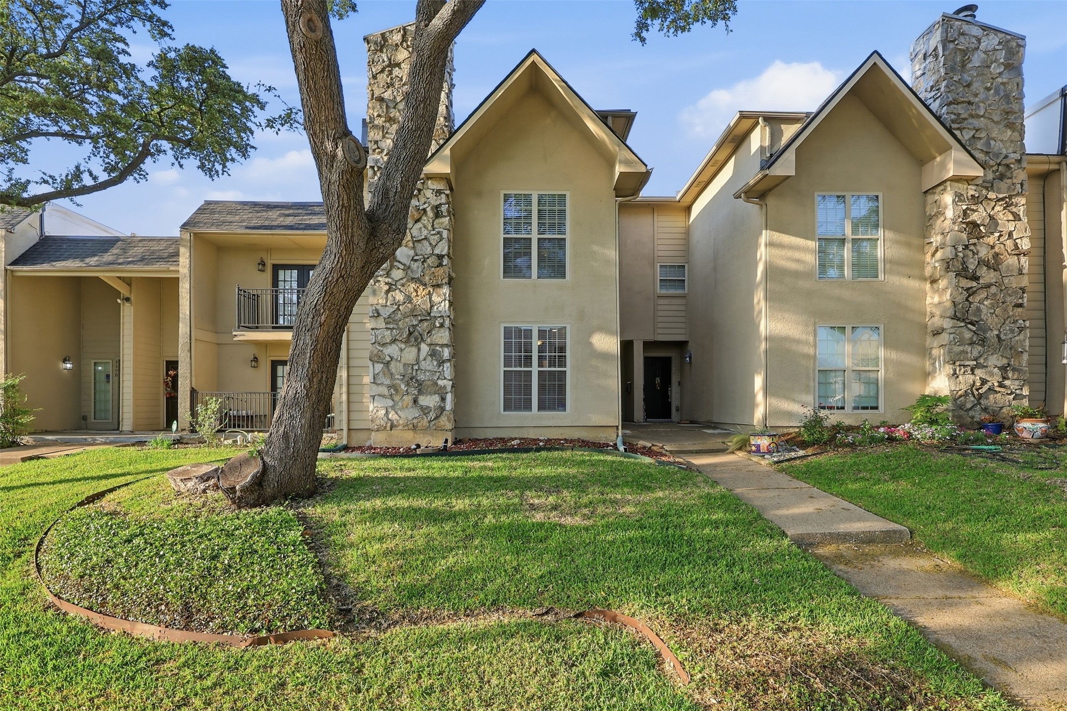 9486 Timberleaf Drive Dallas TX 75243