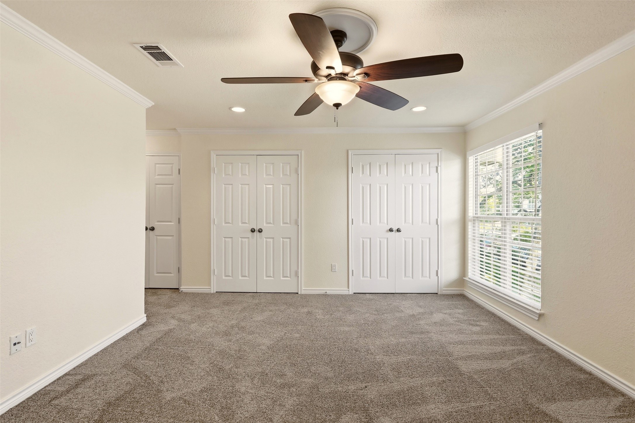 9486 Timberleaf Drive Dallas TX 75243