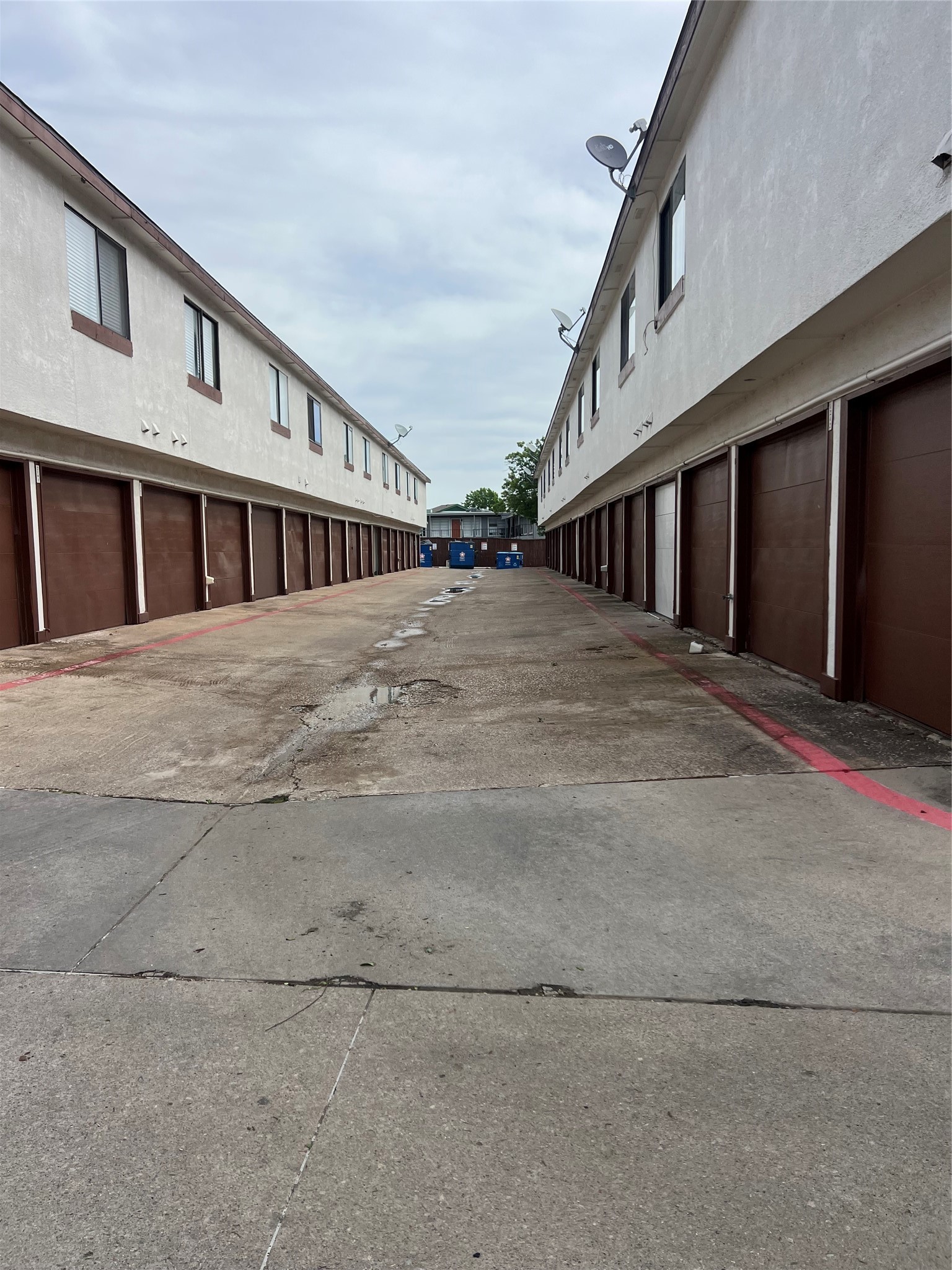 13217 Emily Road Dallas TX 75240