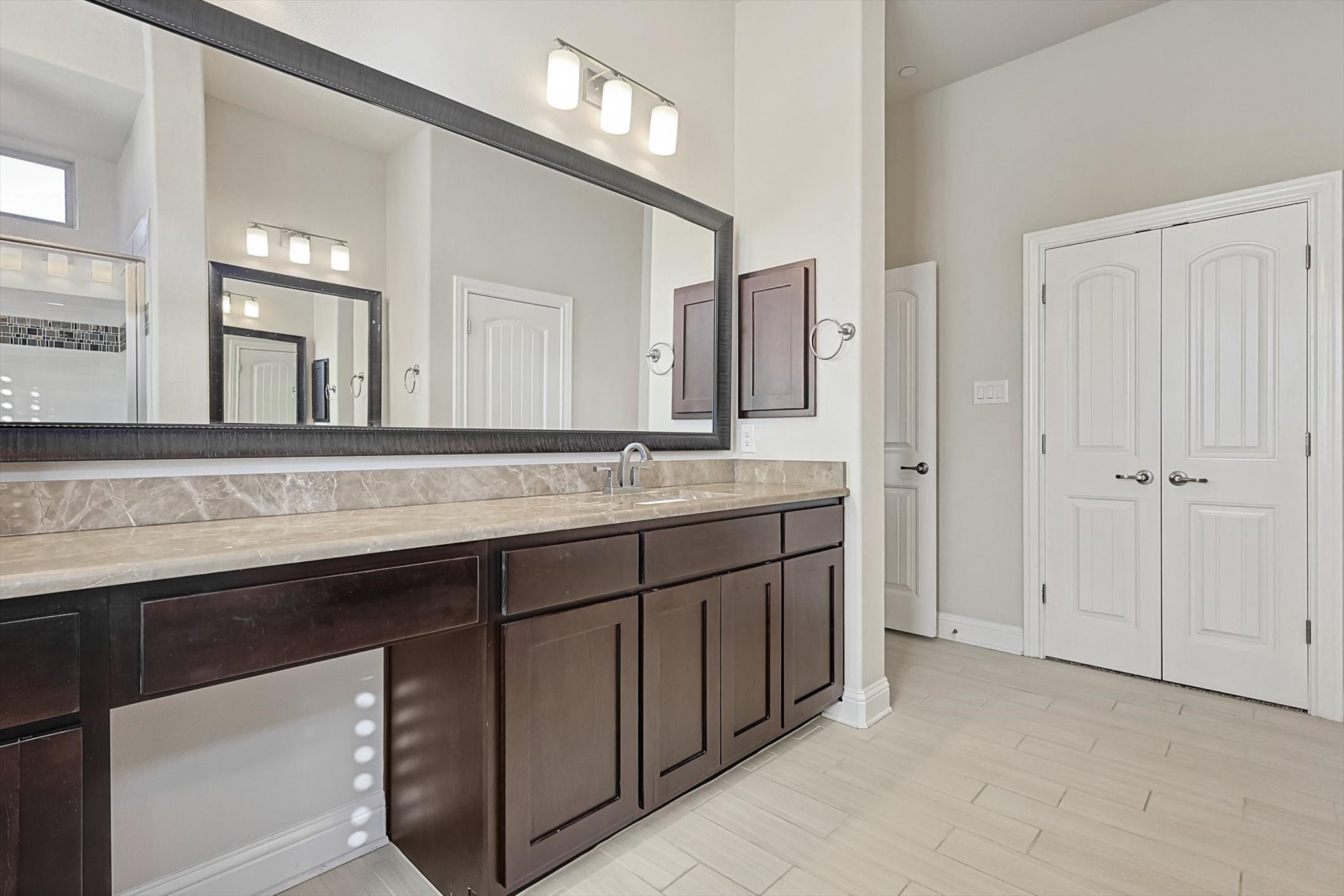 2812 Cedar Elm Drive Carrollton TX 75010