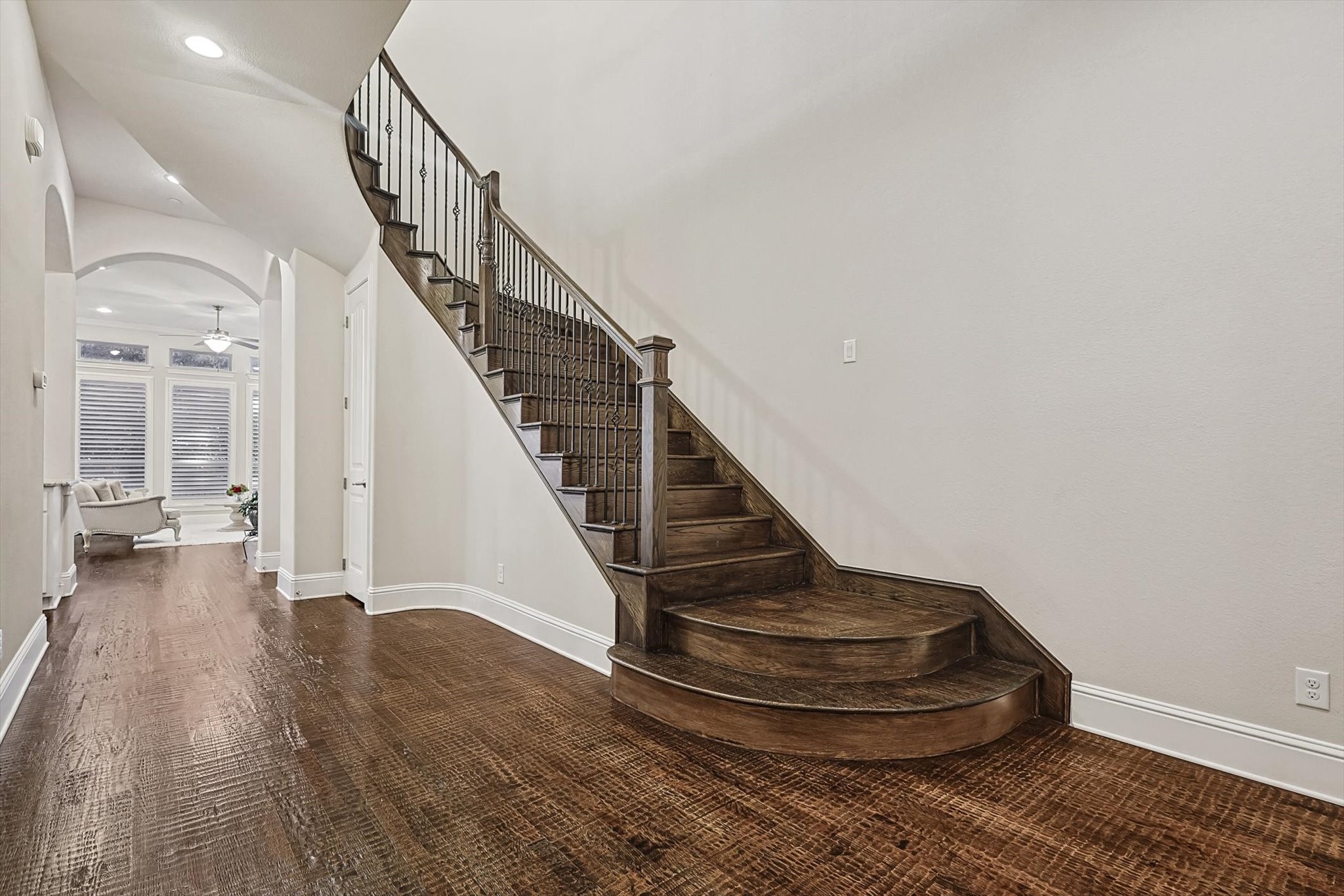 2812 Cedar Elm Drive Carrollton TX 75010