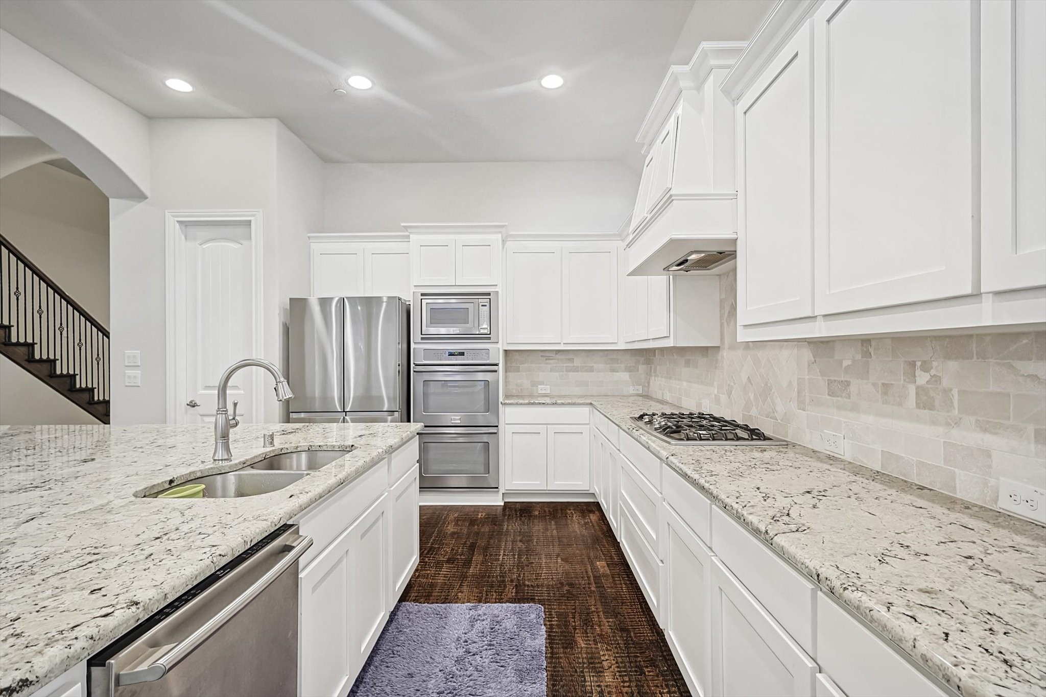 2812 Cedar Elm Drive Carrollton TX 75010