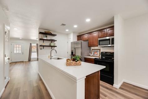 190 Merlin Way Euless TX 76039