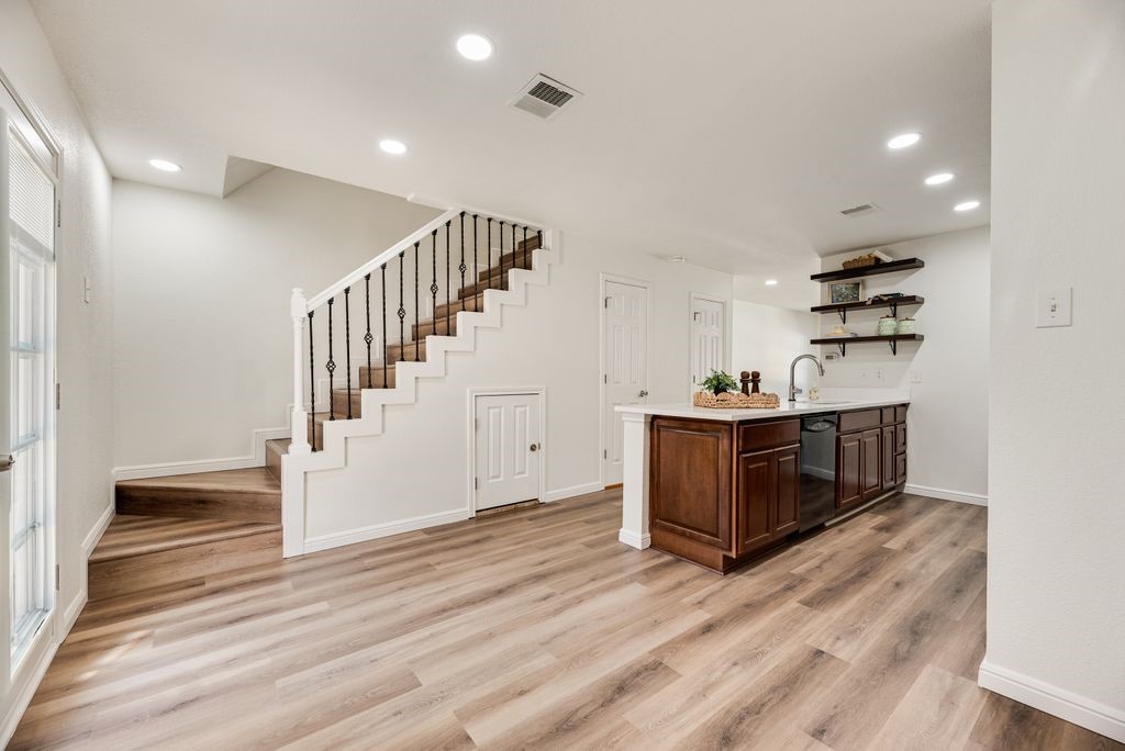 190 Merlin Way Euless TX 76039