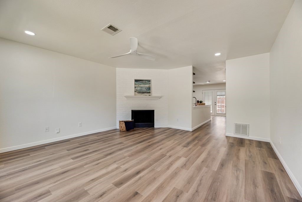 190 Merlin Way Euless TX 76039