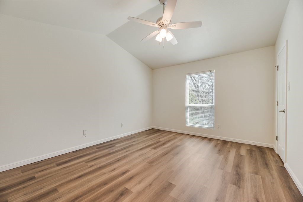 190 Merlin Way Euless TX 76039