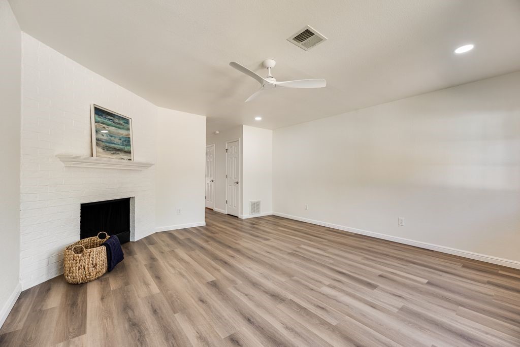 190 Merlin Way Euless TX 76039