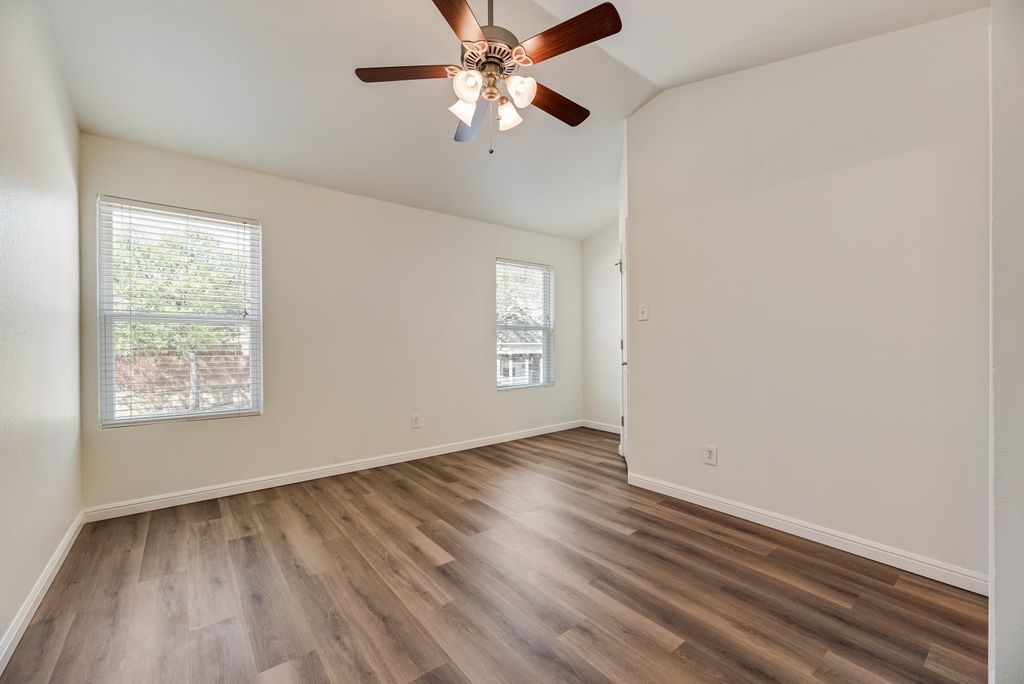 190 Merlin Way Euless TX 76039