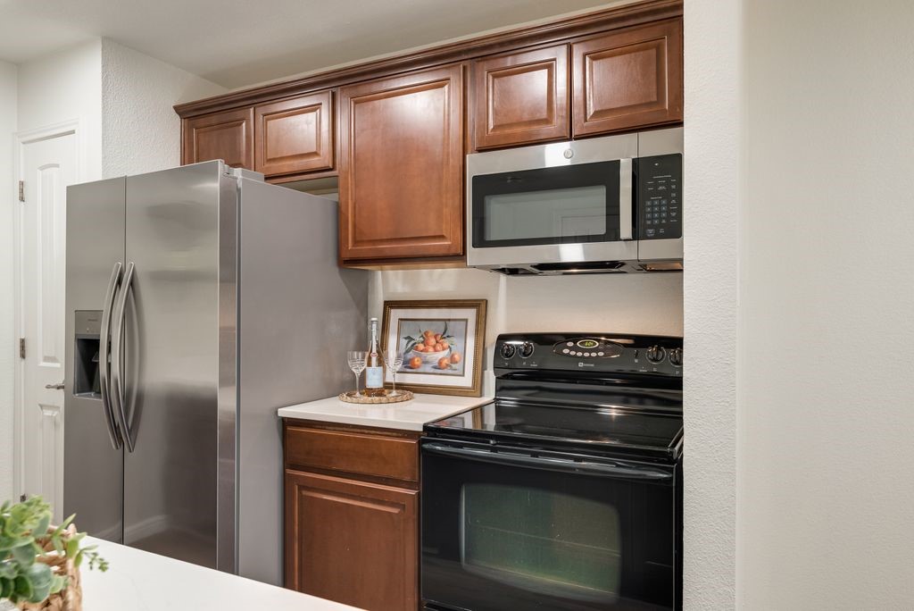190 Merlin Way Euless TX 76039