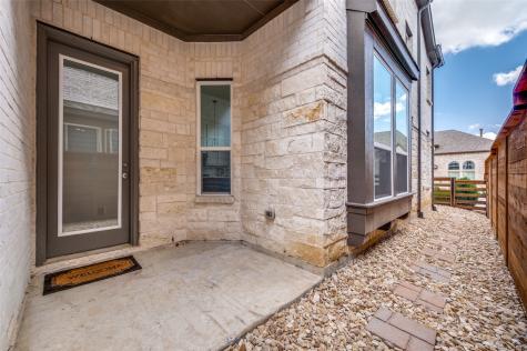 8117 Yellow Brick Pass Mckinney TX 75071