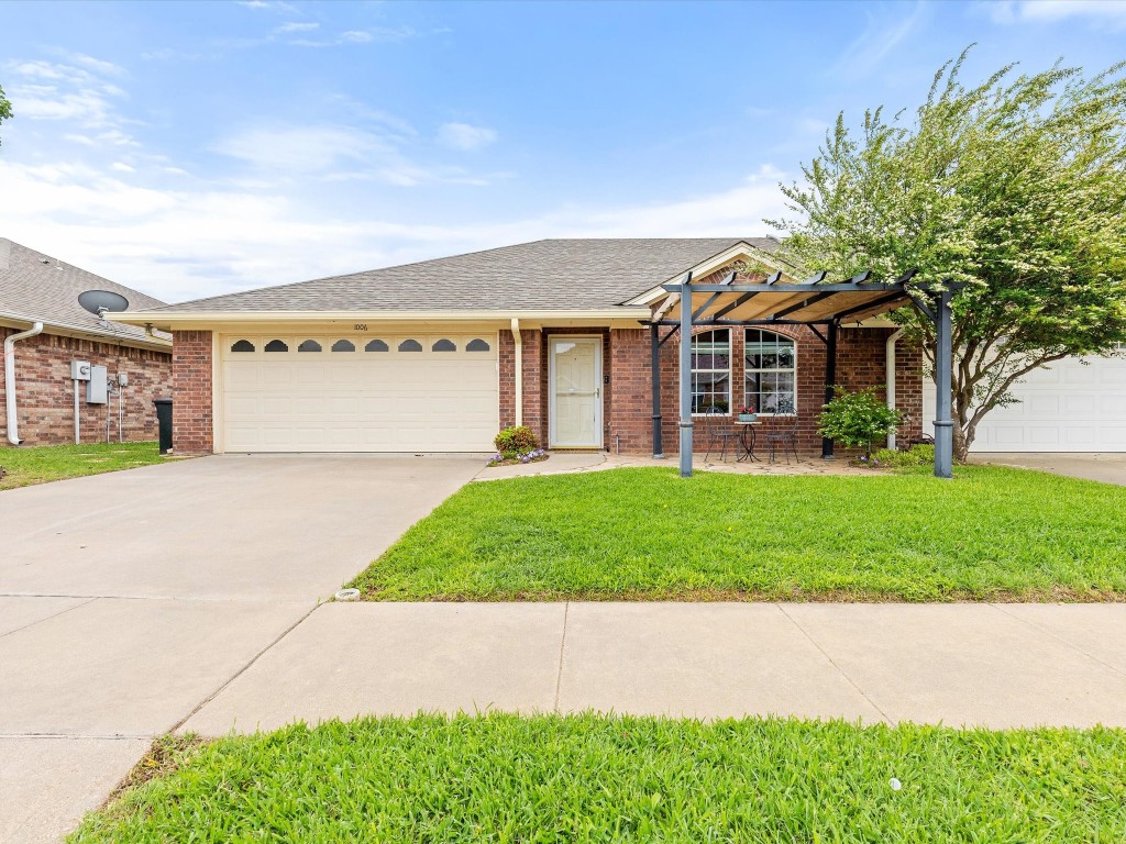 1006 Teresa Court Granbury TX 76048