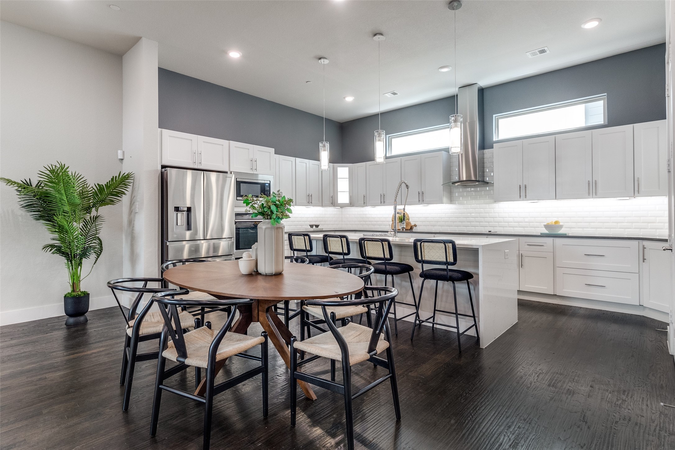 3170 Carmel Street Dallas TX 75204