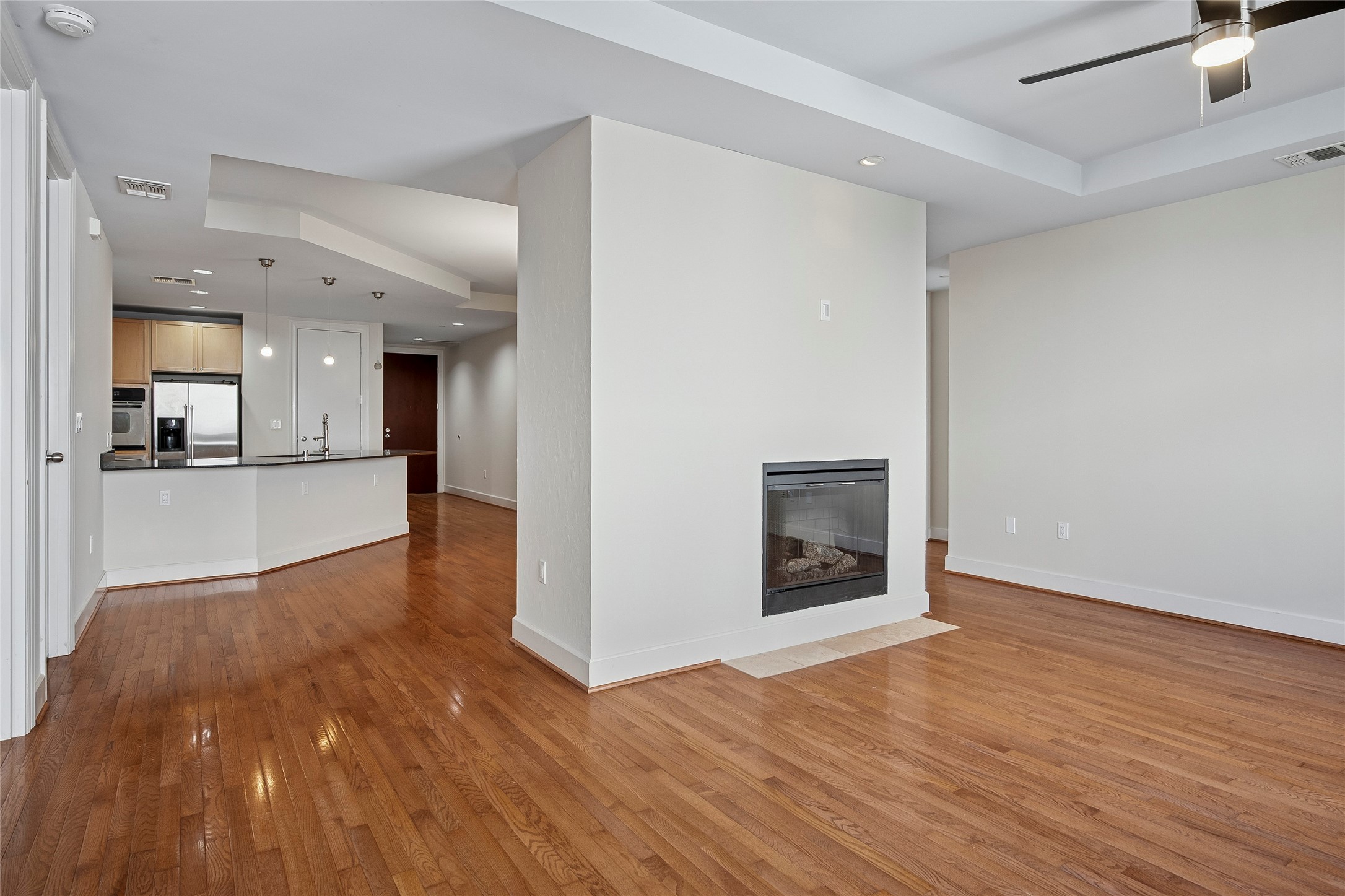 1505 Elm Street Dallas TX 75201