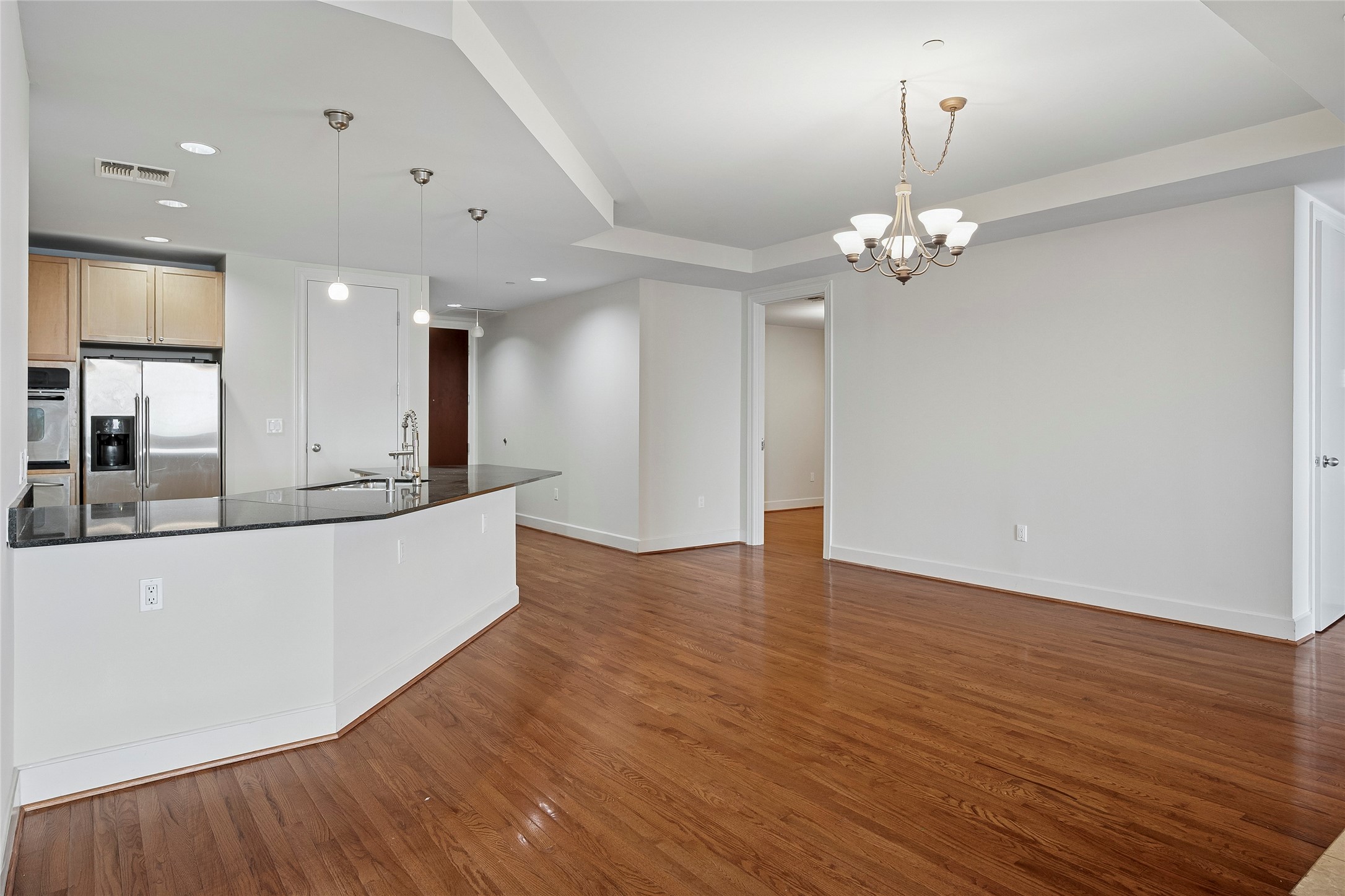 1505 Elm Street Dallas TX 75201