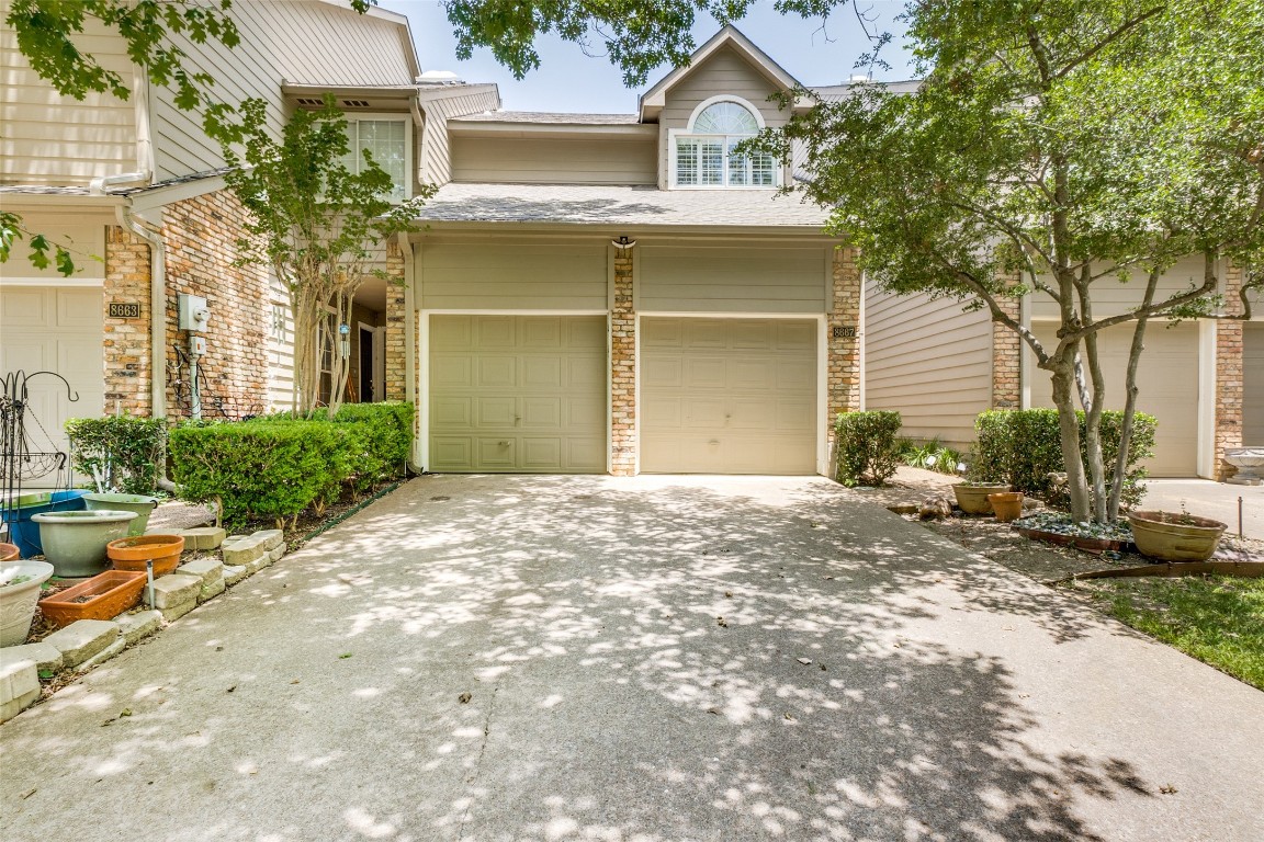 8667 Brittania Court Dallas TX 75243