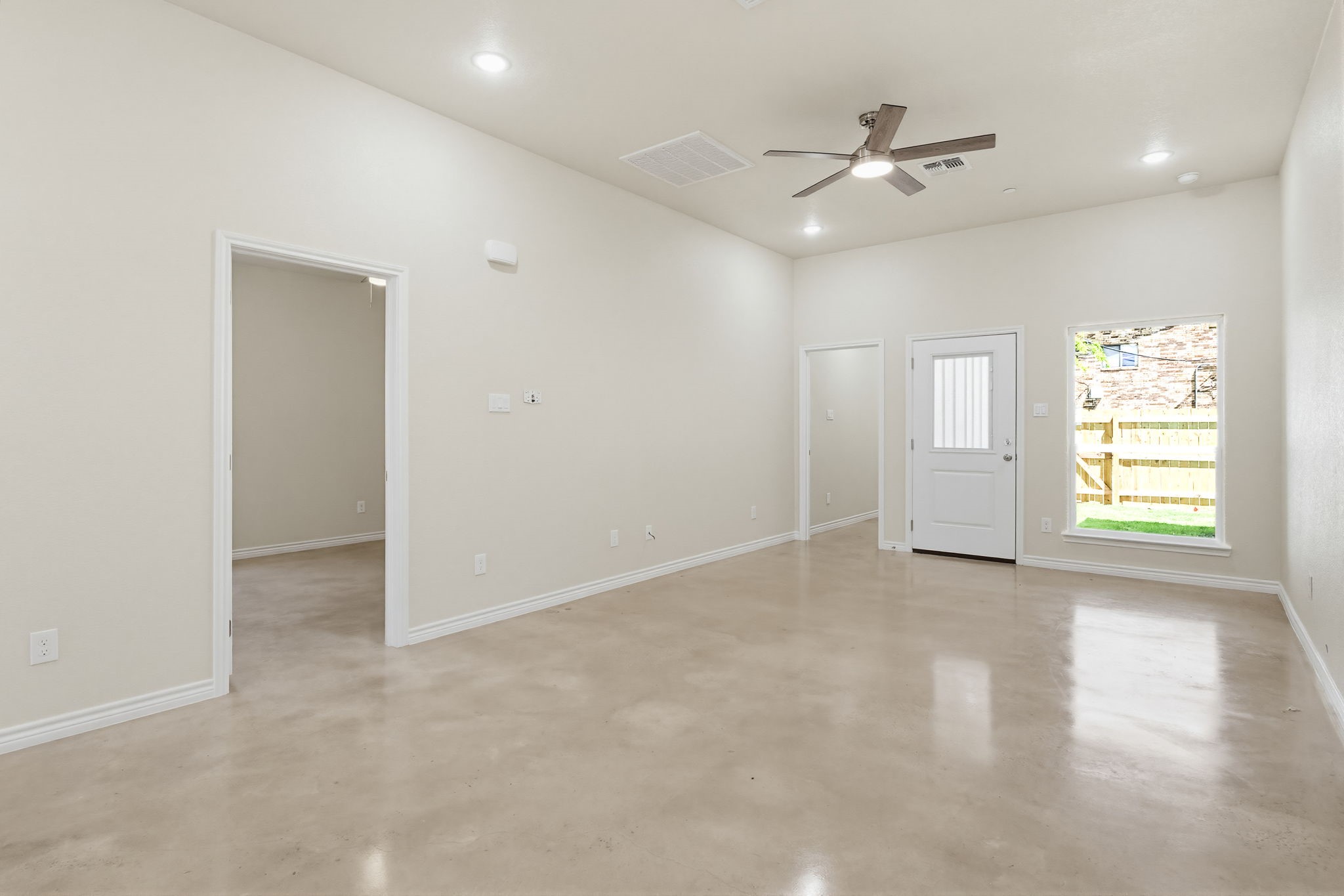 410 W Avenue C Copperas Cove TX 76522