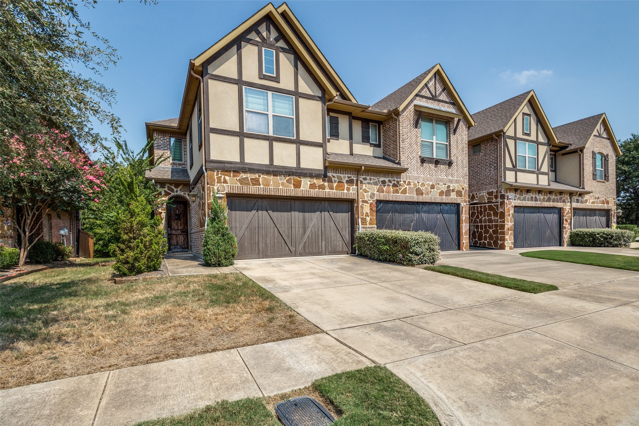 1011 Brook Hollow Drive Euless TX 76039