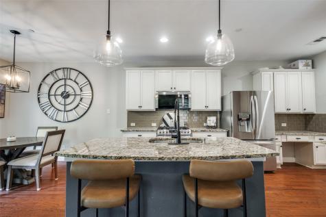 1011 Brook Hollow Drive Euless TX 76039