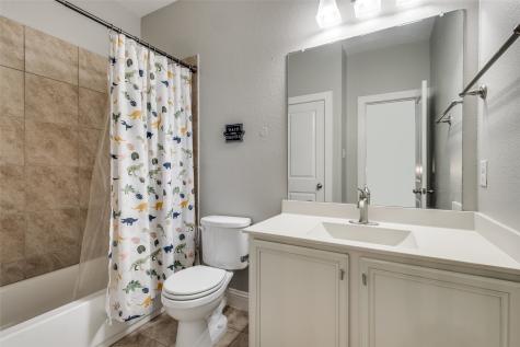1011 Brook Hollow Drive Euless TX 76039