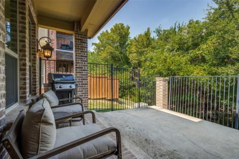 1011 Brook Hollow Drive Euless TX 76039