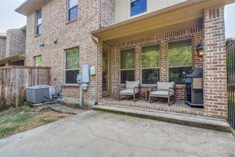 1011 Brook Hollow Drive Euless TX 76039