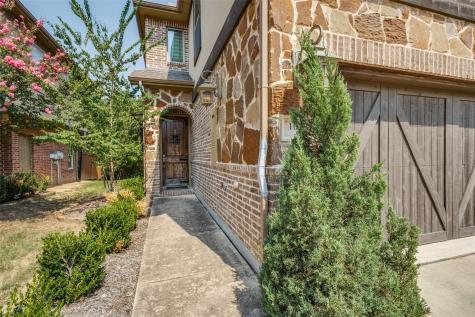 1011 Brook Hollow Drive Euless TX 76039