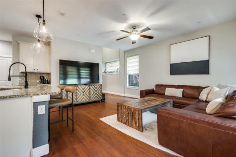1011 Brook Hollow Drive Euless TX 76039