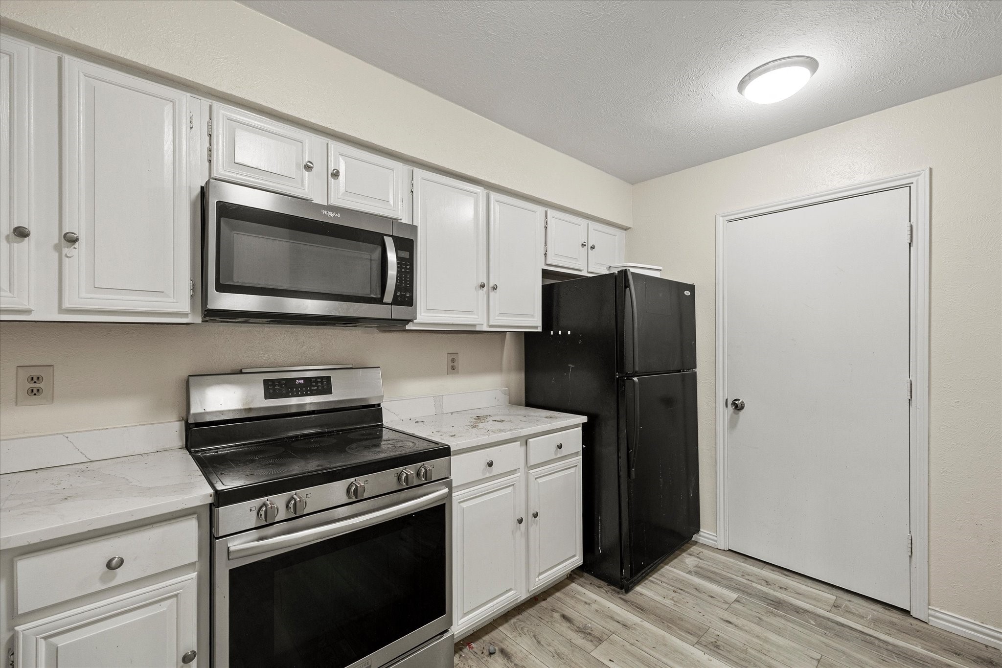 2504 Brook Hollow Court Mesquite TX 75150