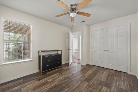 2504 Brook Hollow Court Mesquite TX 75150