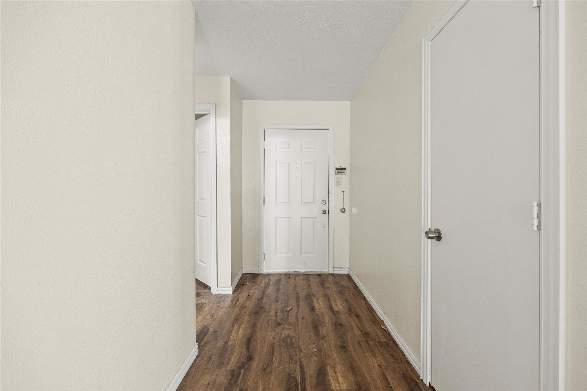 2504 Brook Hollow Court Mesquite TX 75150