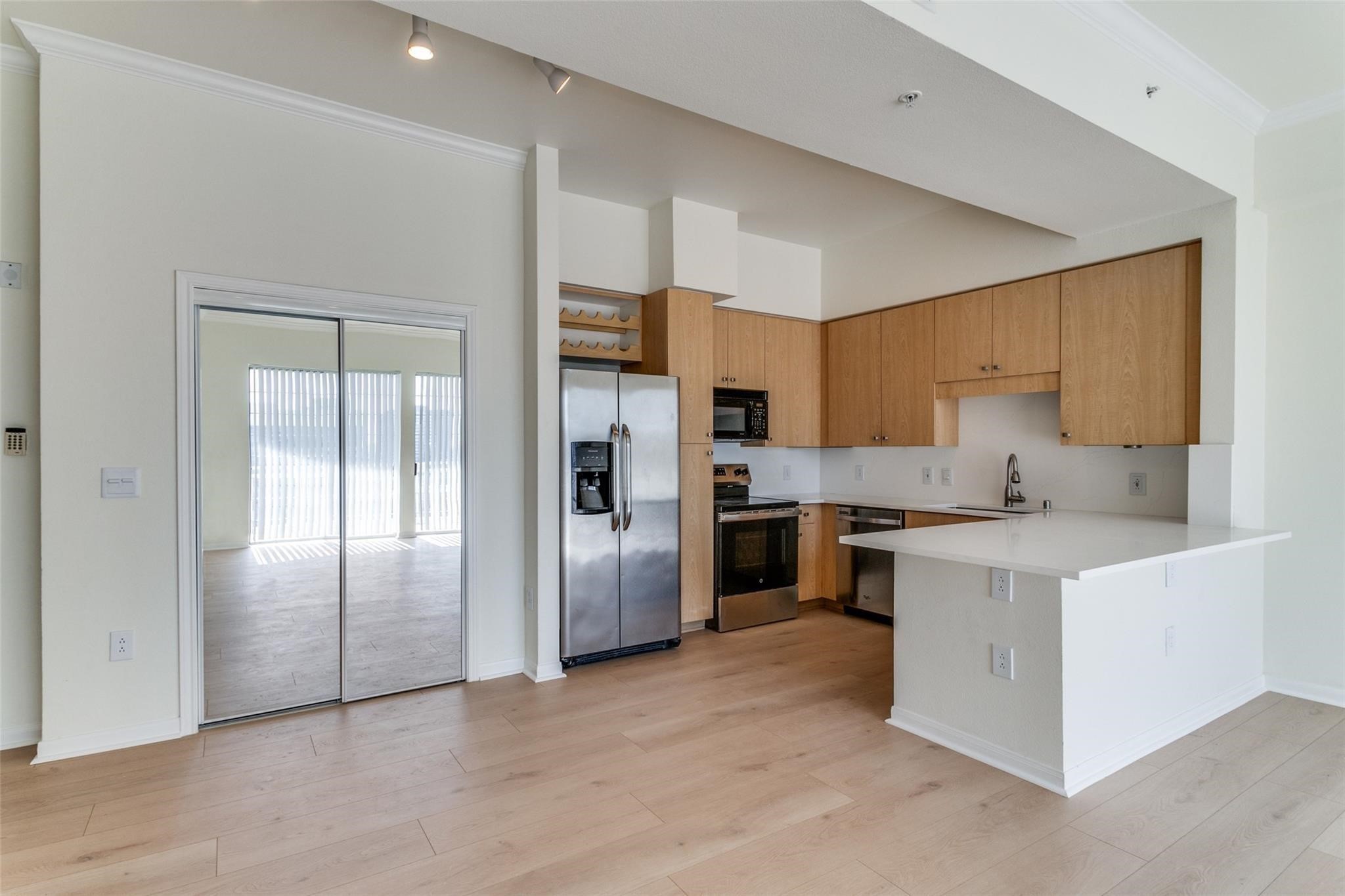 3225 Turtle Creek Boulevard Dallas TX 75219