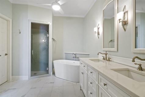 1229 Wooded Trail Hurst TX 76053