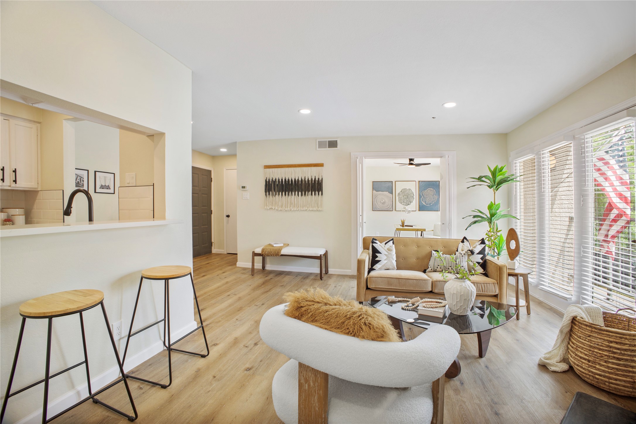 4303 Buena Vista Street Dallas TX 75205