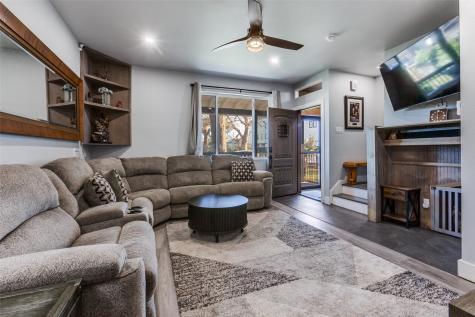 1529 Seegar Street Dallas TX 75215