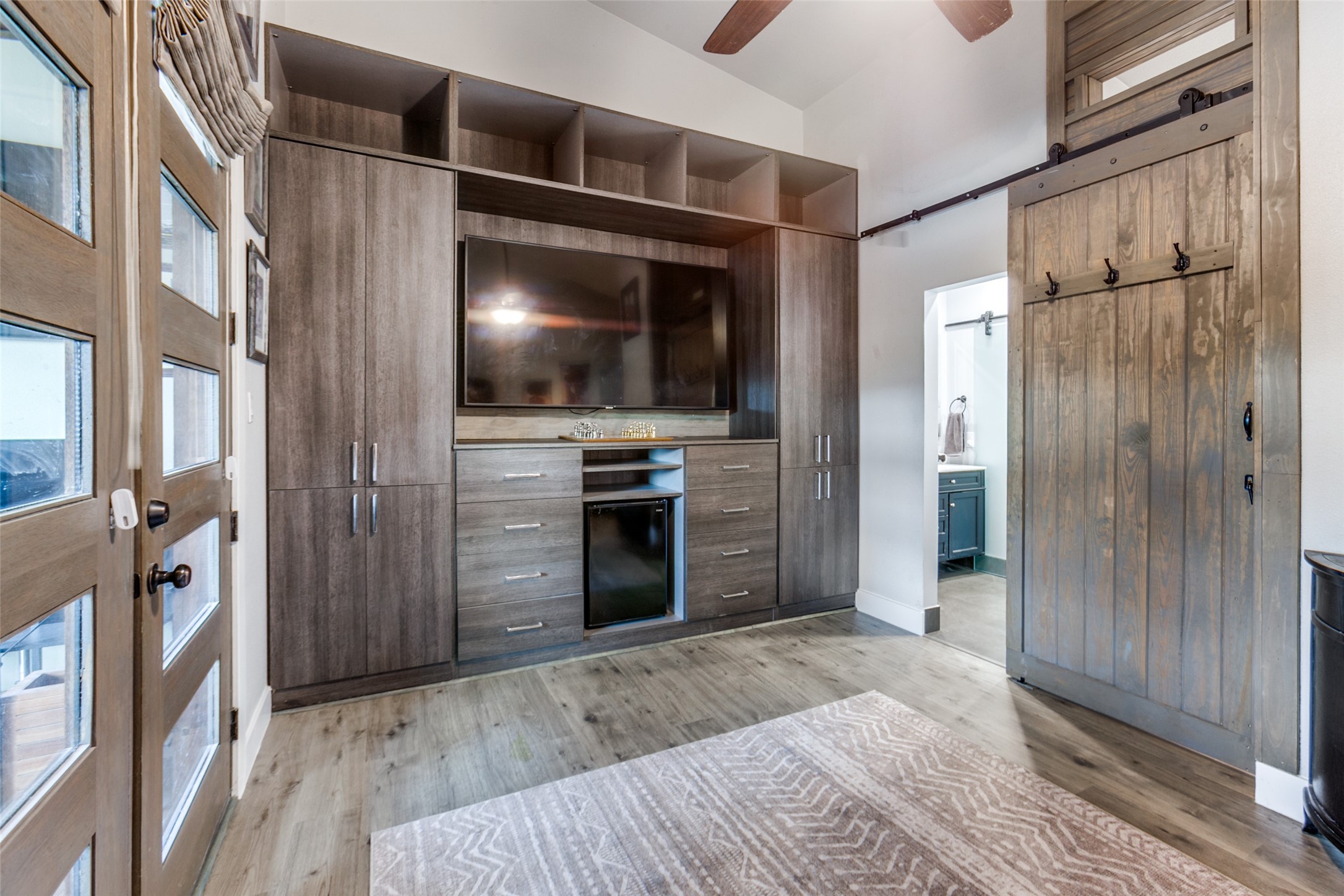1529 Seegar Street Dallas TX 75215