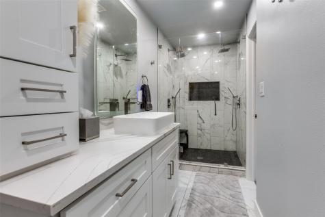 1529 Seegar Street Dallas TX 75215