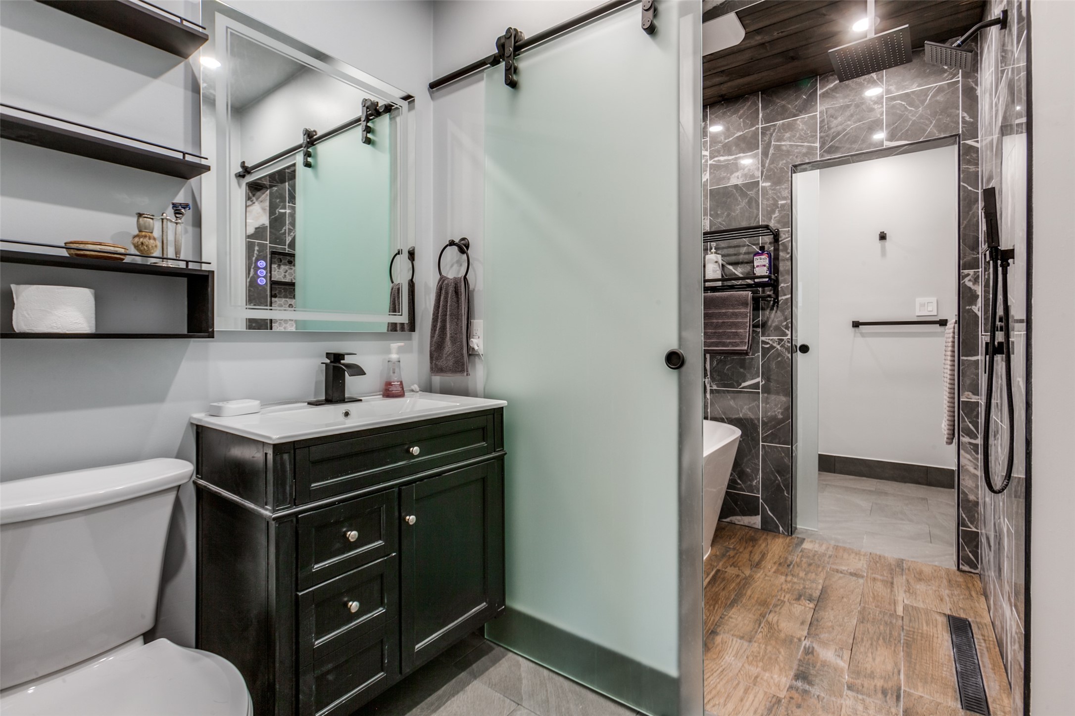 1529 Seegar Street Dallas TX 75215
