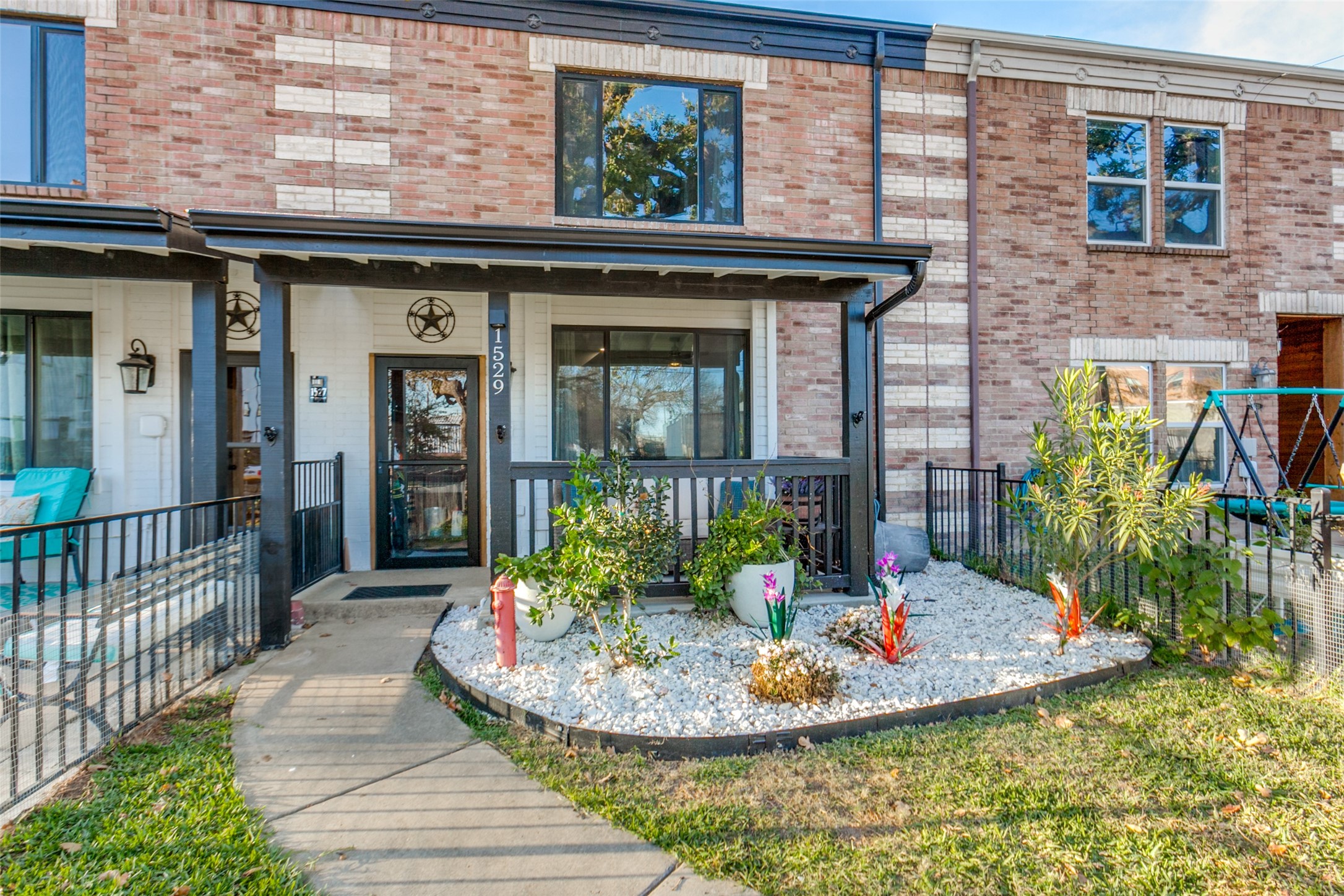 1529 Seegar Street Dallas TX 75215