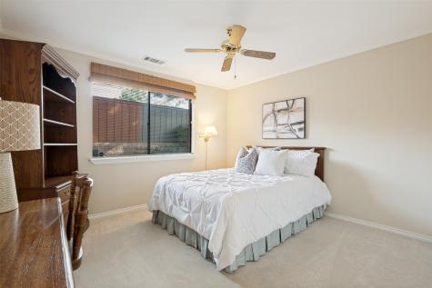 8415 Old Moss Road Dallas TX 75231