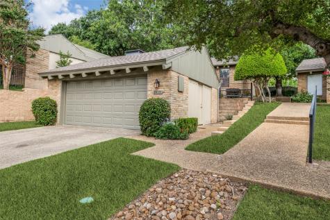 8415 Old Moss Road Dallas TX 75231