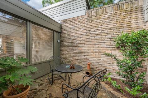8415 Old Moss Road Dallas TX 75231