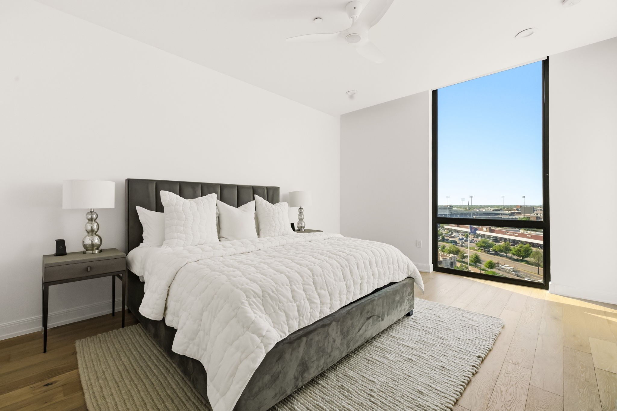 5656 N Central Expressway Dallas TX 75206