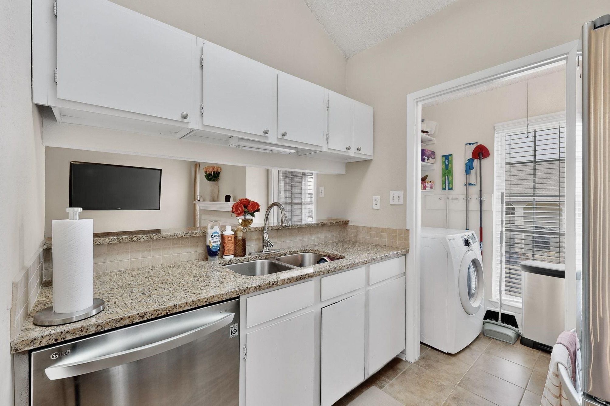 5981 Arapaho Road Dallas TX 75248