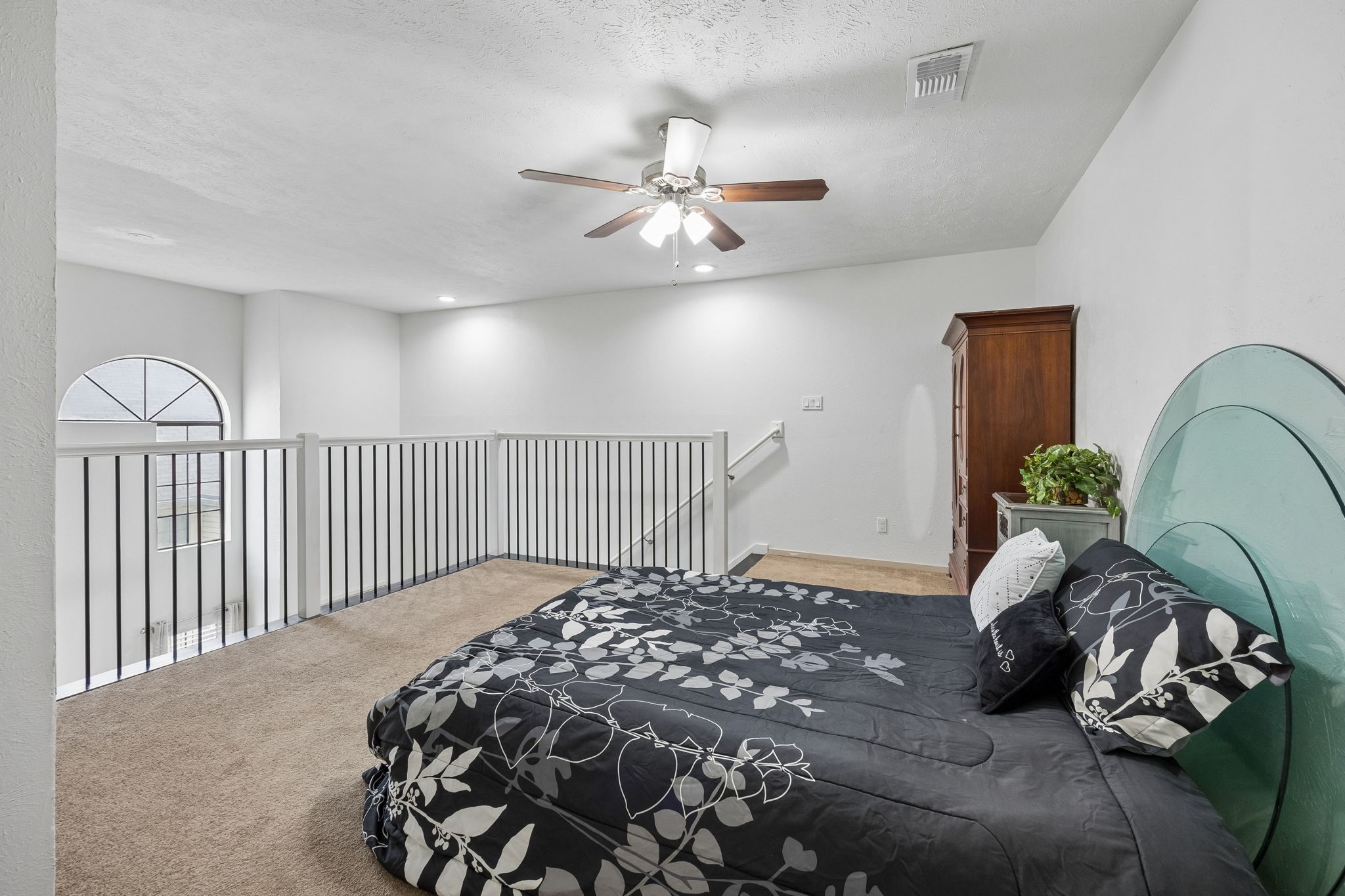 2428 Forest Brook Lane Arlington TX 76006