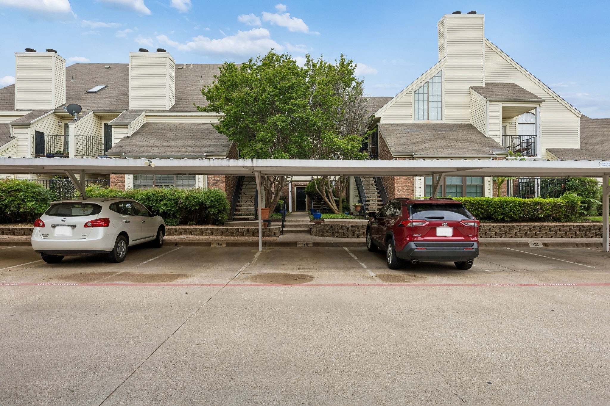 2428 Forest Brook Lane Arlington TX 76006