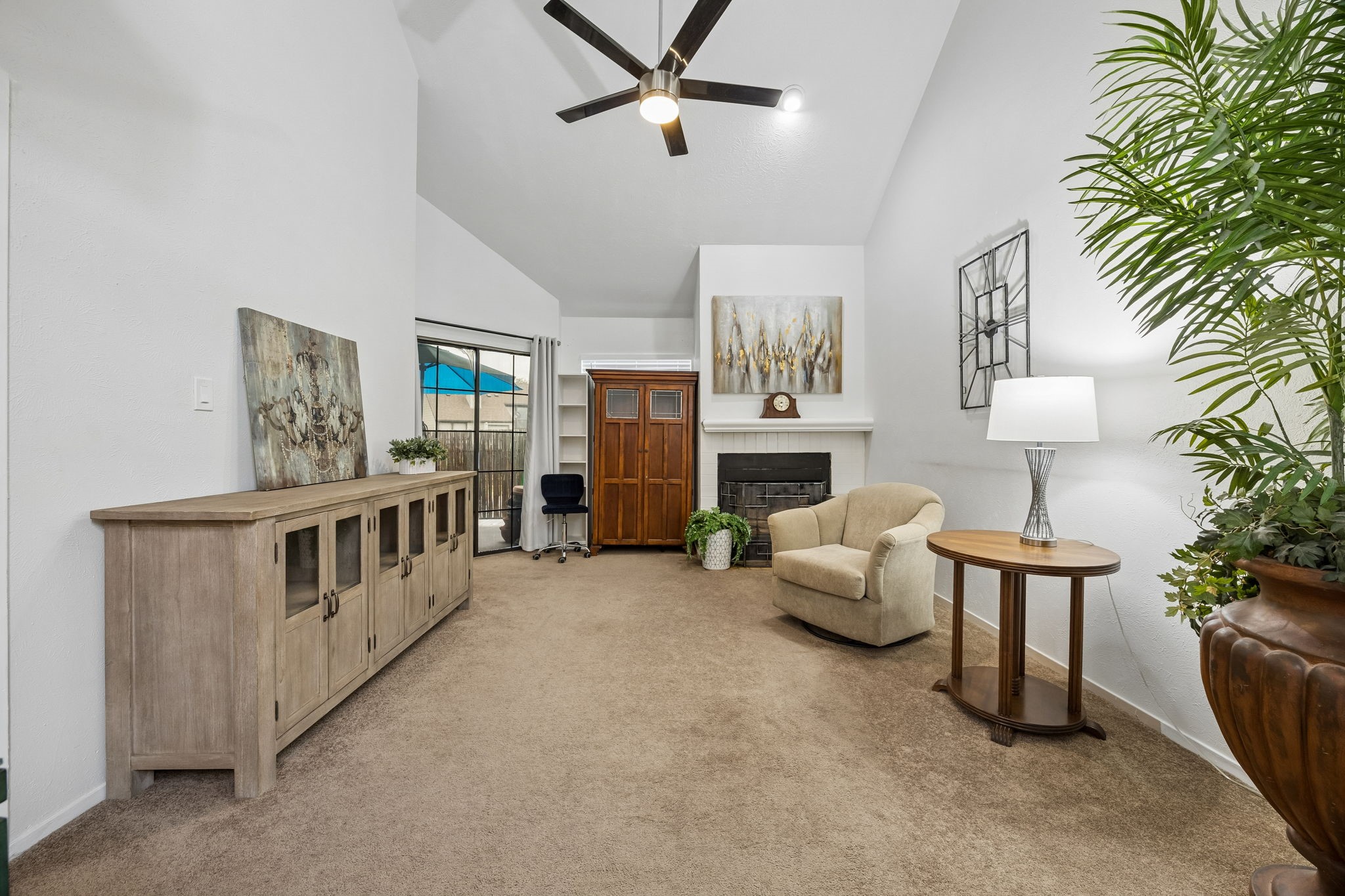 2428 Forest Brook Lane Arlington TX 76006