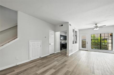 9910 Royal Lane Dallas TX 75231