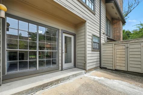 9910 Royal Lane Dallas TX 75231